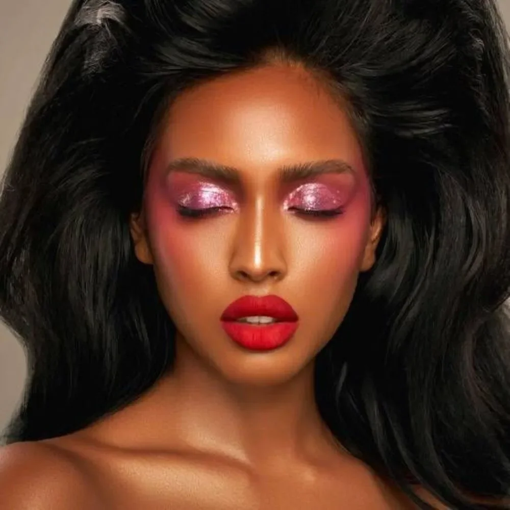Danessa Myricks Infinite Chrome Flakes in Starburst